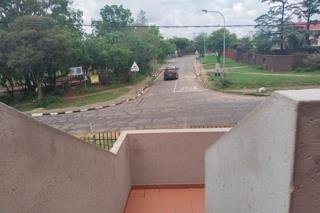 2 Bedroom Property for Sale in Meredale Gauteng