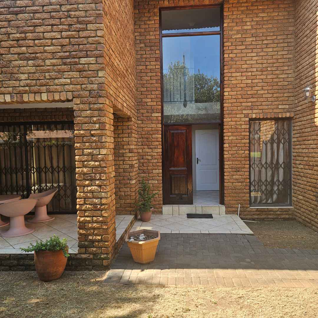 3 Bedroom Property for Sale in Raceview Gauteng