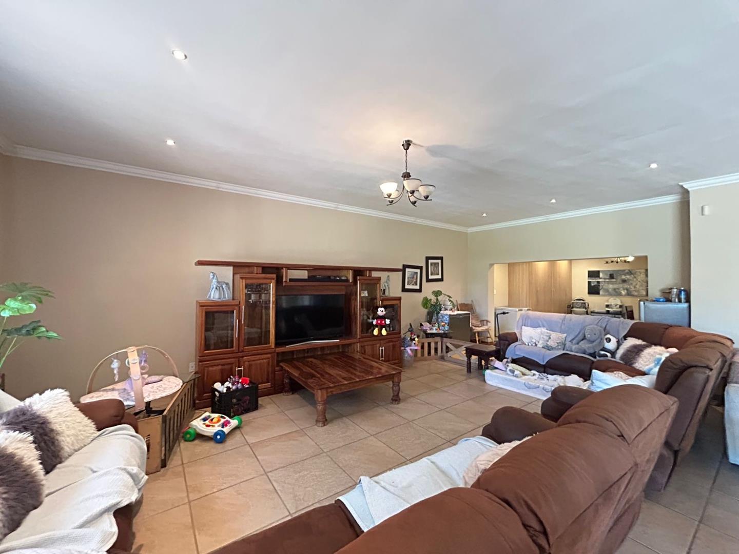 5 Bedroom Property for Sale in Benoni AH Gauteng