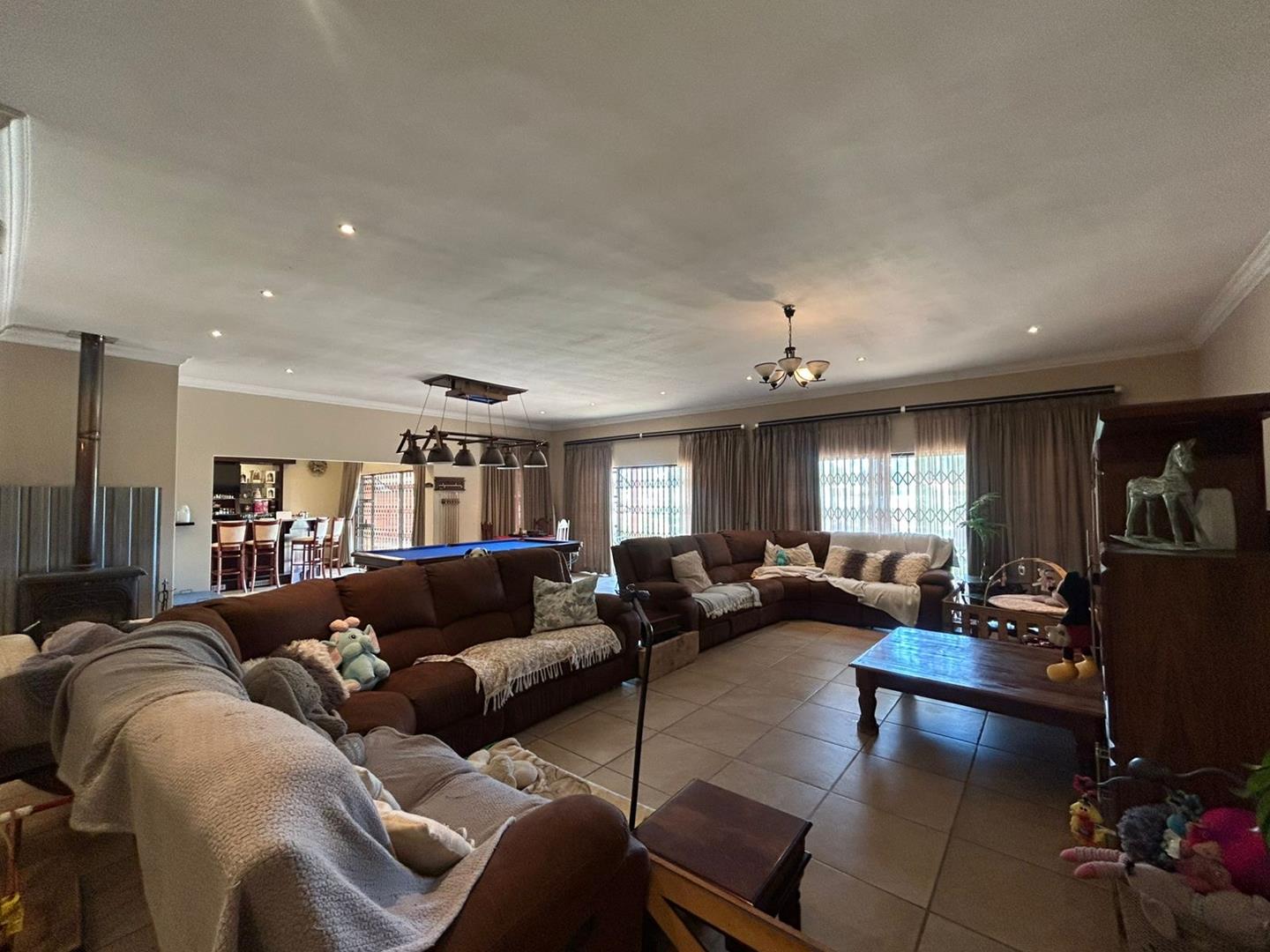 5 Bedroom Property for Sale in Benoni AH Gauteng