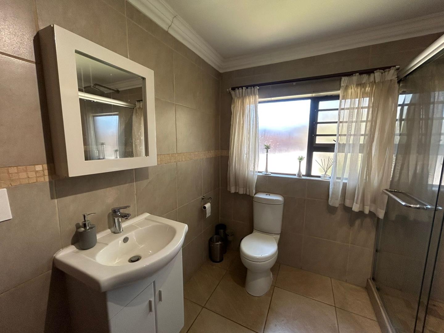 5 Bedroom Property for Sale in Benoni AH Gauteng