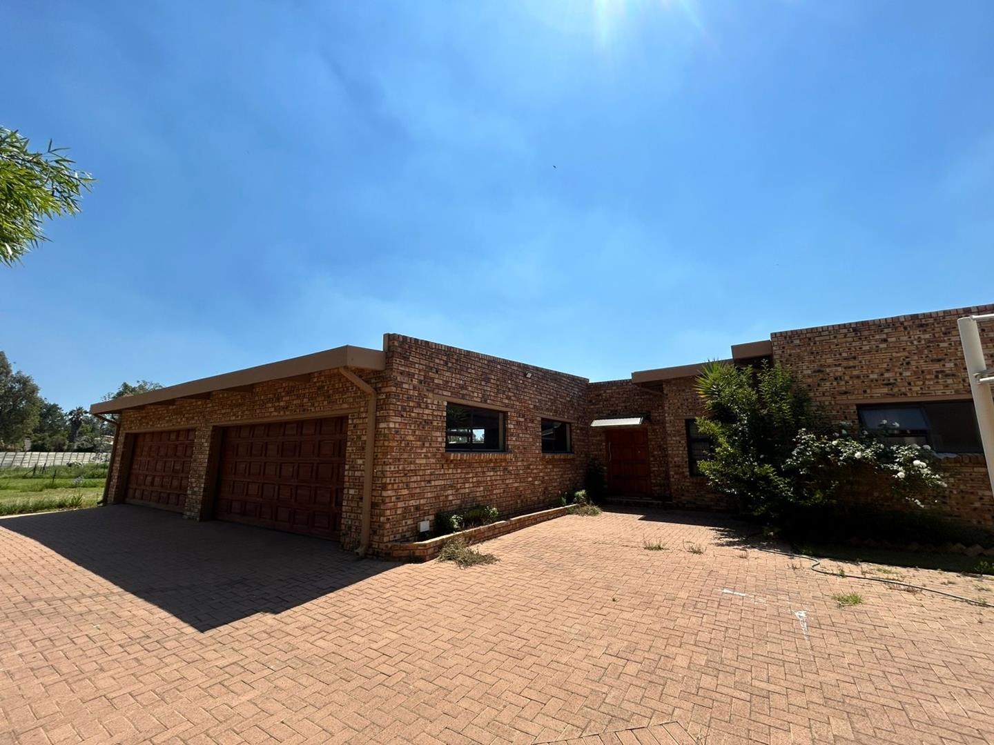 5 Bedroom Property for Sale in Benoni AH Gauteng