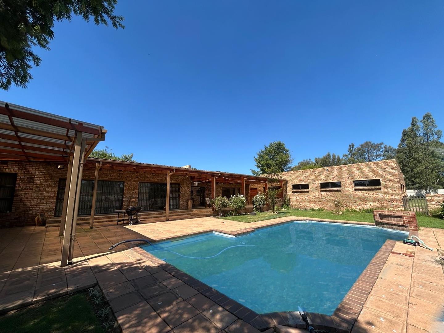 5 Bedroom Property for Sale in Benoni AH Gauteng