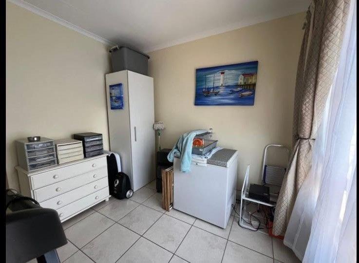 2 Bedroom Property for Sale in South Crest Gauteng