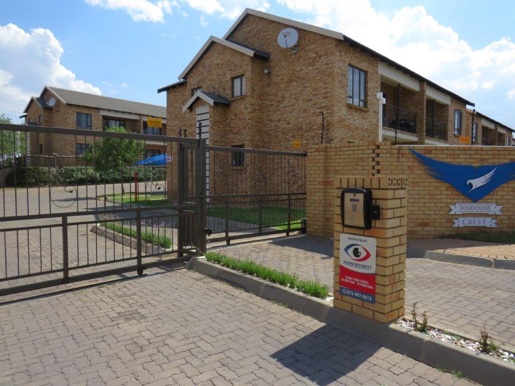 2 Bedroom Property for Sale in South Crest Gauteng