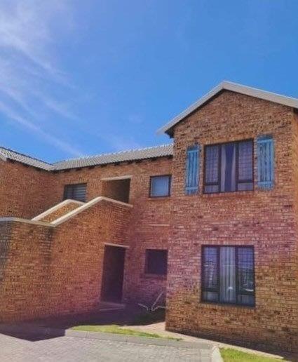 2 Bedroom Property for Sale in South Crest Gauteng