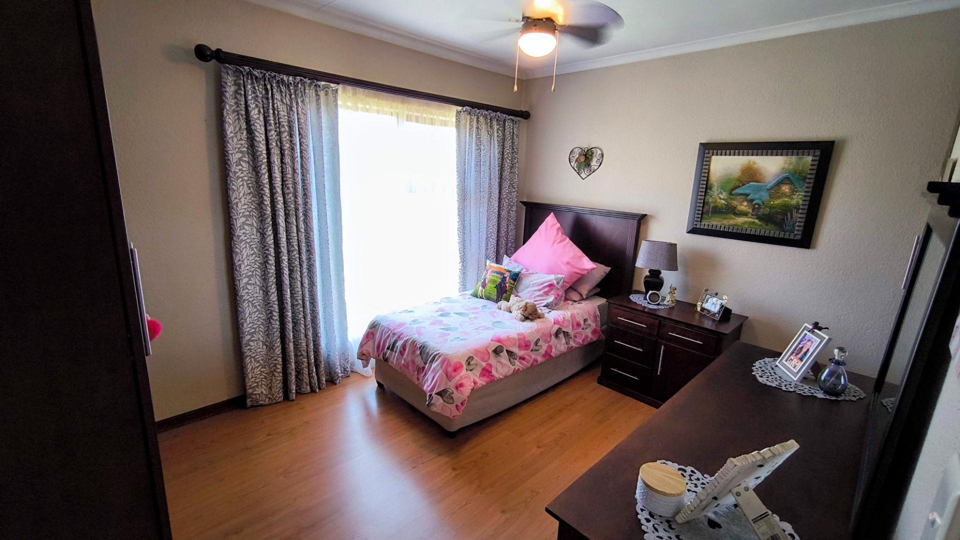 3 Bedroom Property for Sale in New Market Gauteng