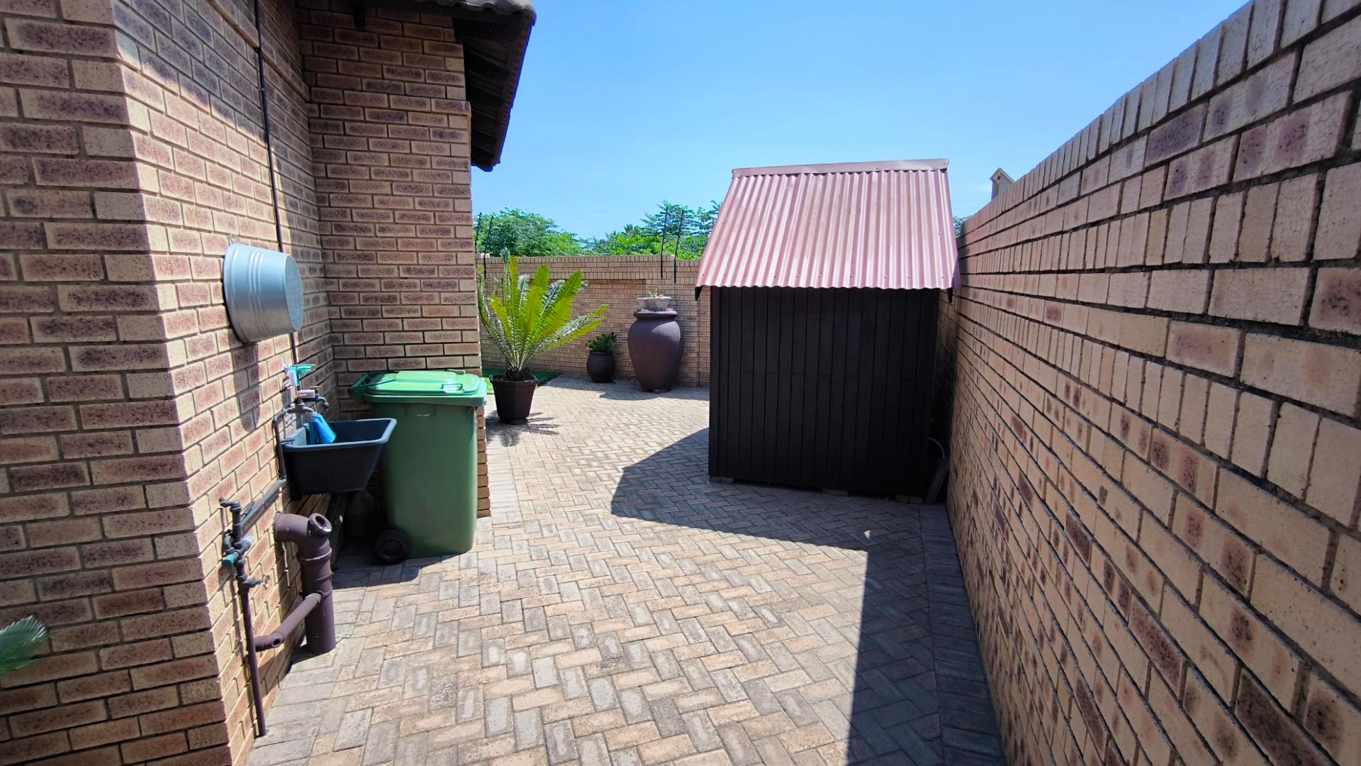 3 Bedroom Property for Sale in New Market Gauteng