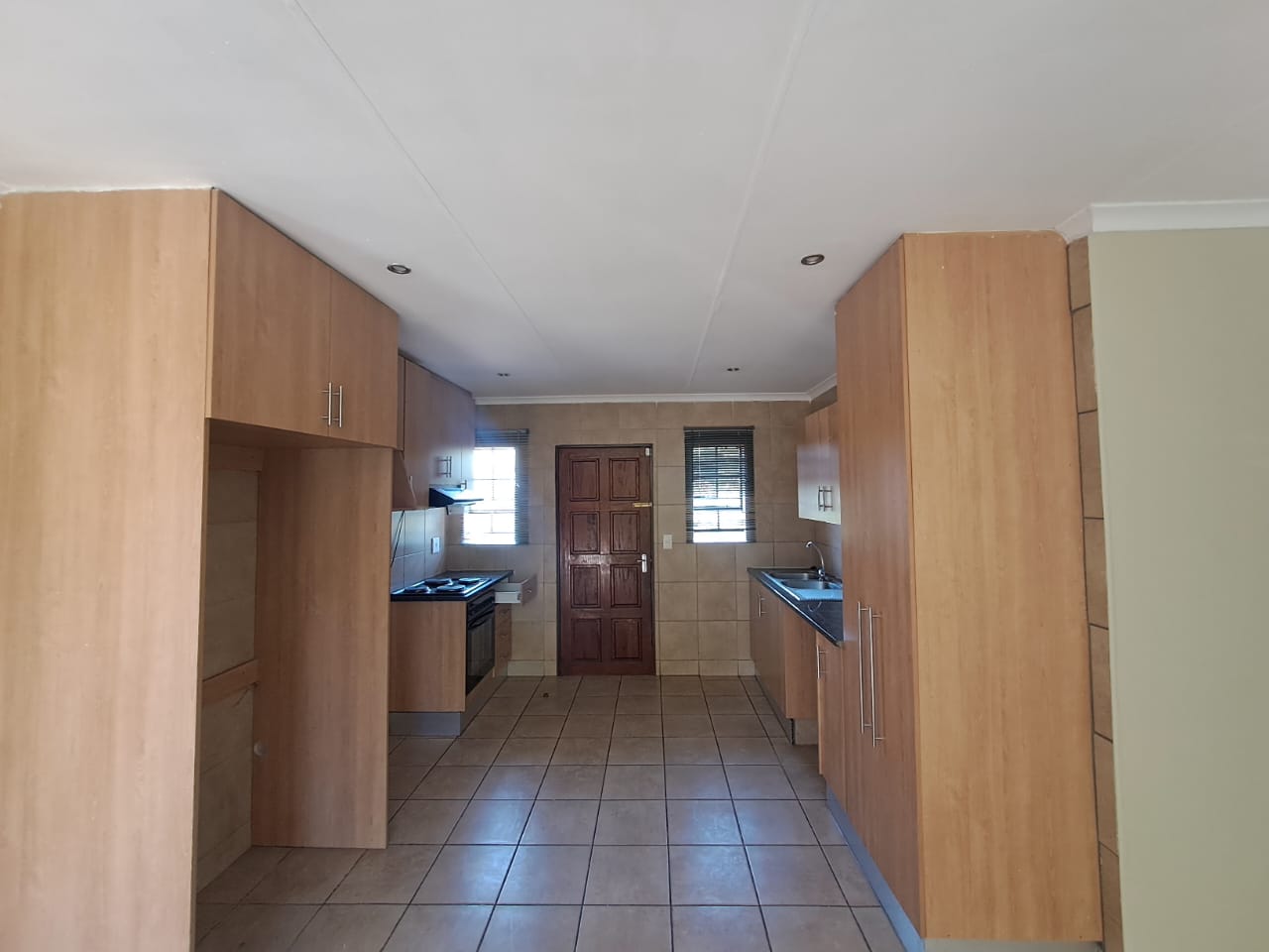 To Let 3 Bedroom Property for Rent in Thatch Hill Estate Gauteng