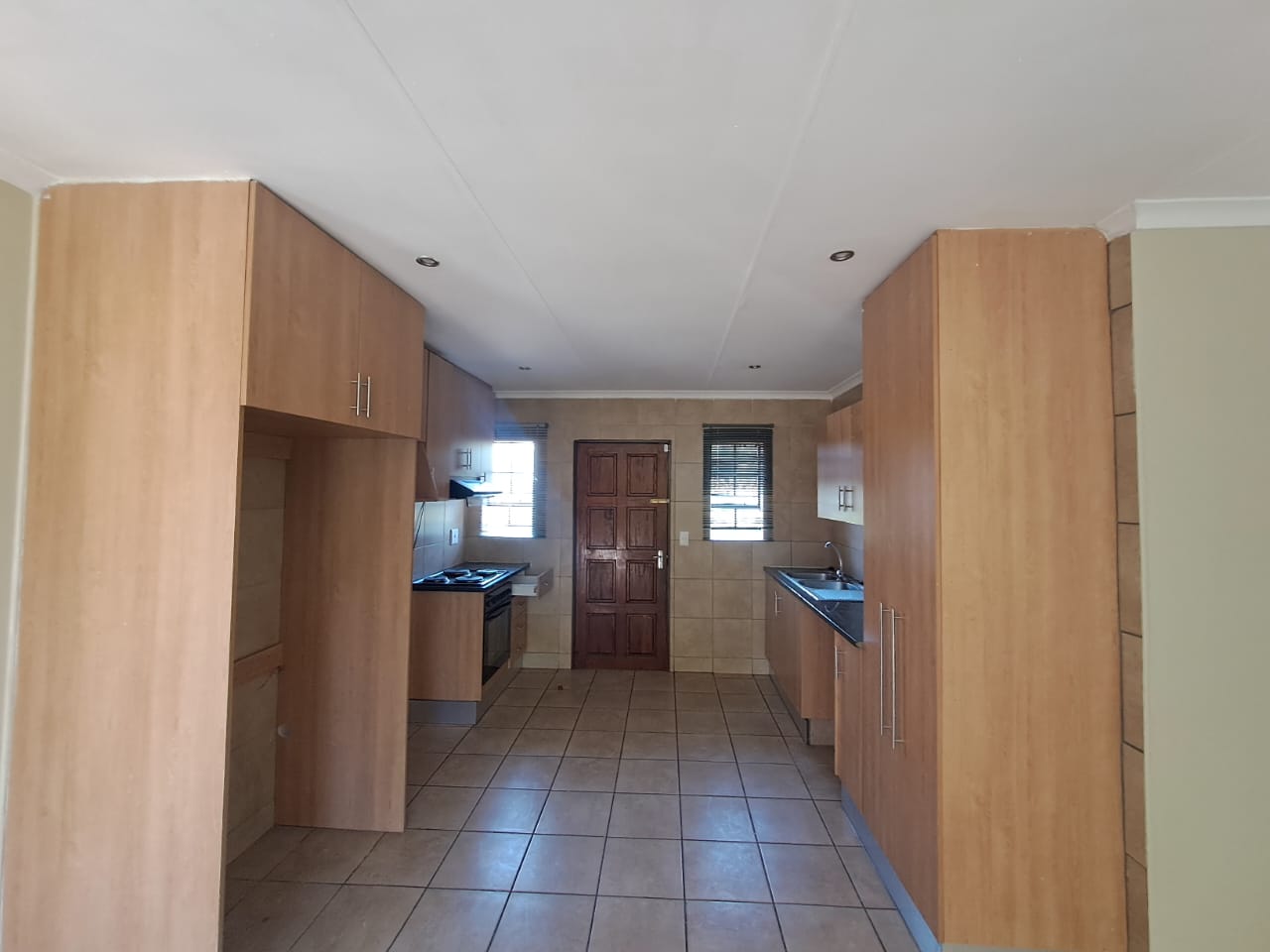 To Let 3 Bedroom Property for Rent in Thatch Hill Estate Gauteng