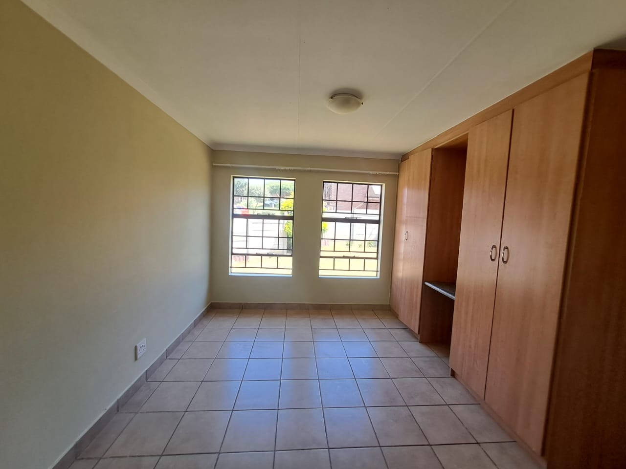 To Let 3 Bedroom Property for Rent in Thatch Hill Estate Gauteng