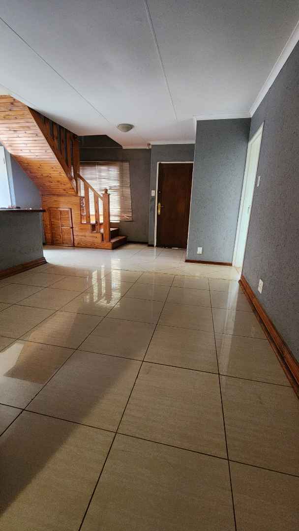 To Let 3 Bedroom Property for Rent in The Orchards Gauteng