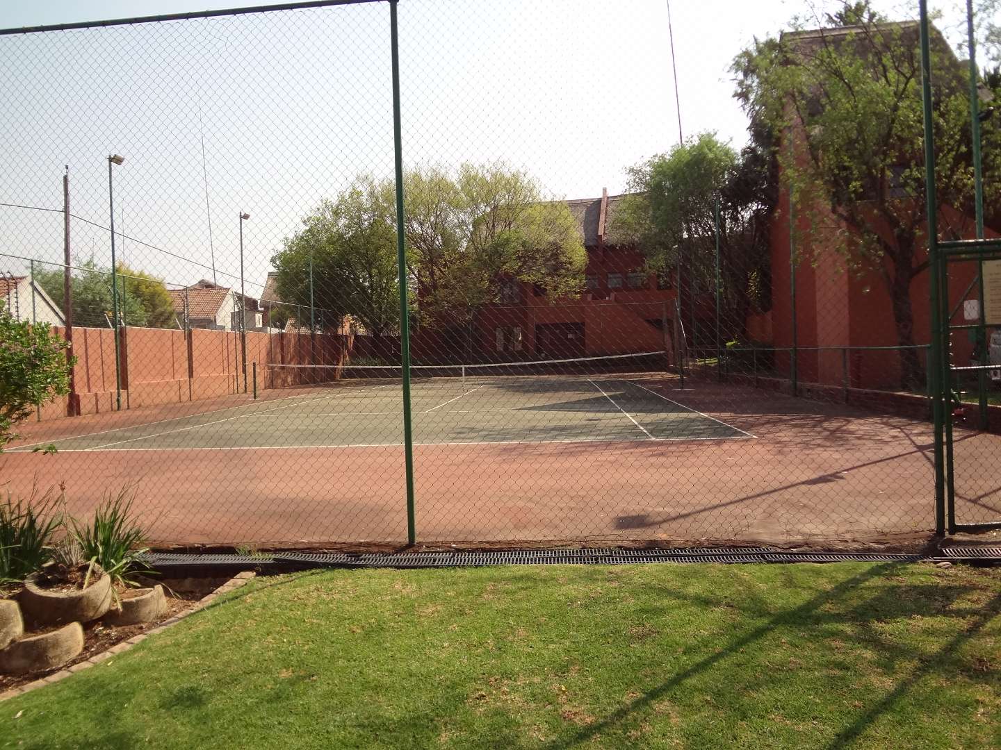 To Let 2 Bedroom Property for Rent in Sunninghill Gauteng