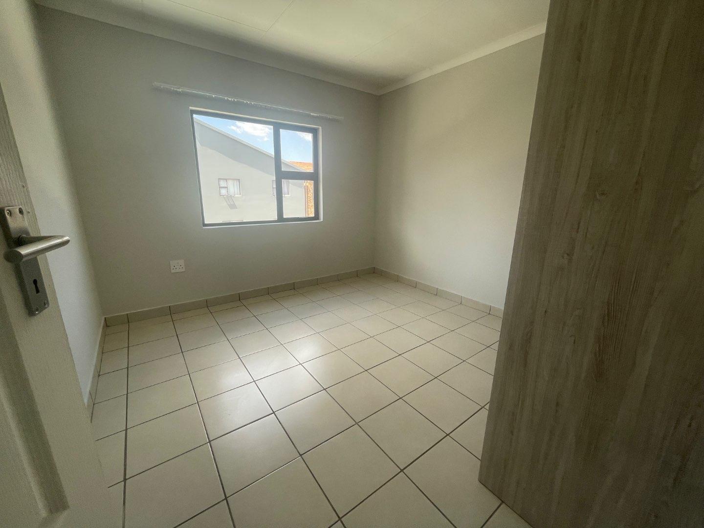 To Let 2 Bedroom Property for Rent in Brentwood Gauteng