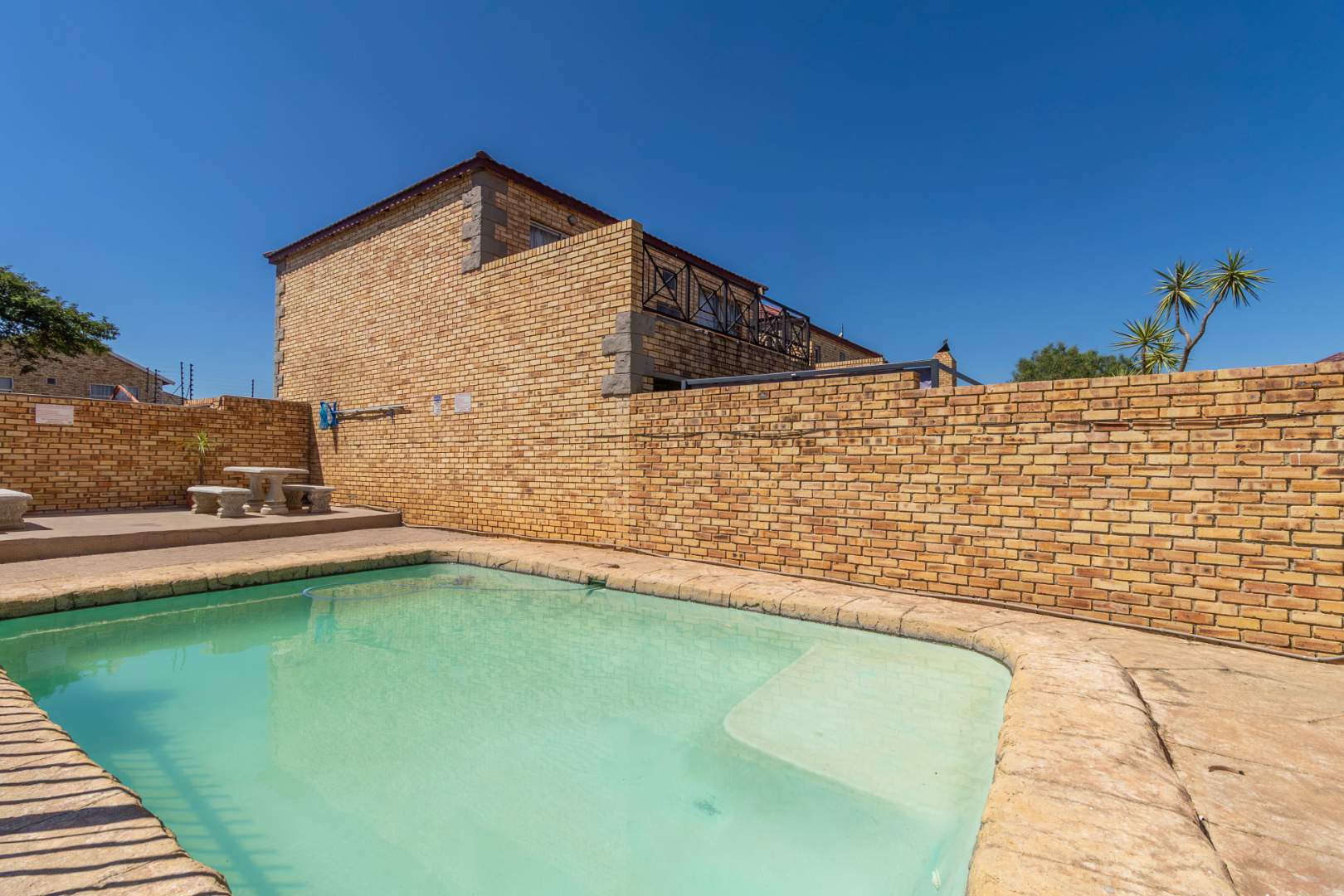 3 Bedroom Property for Sale in Wilgeheuwel Gauteng