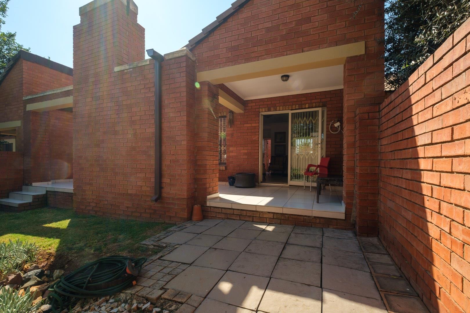 2 Bedroom Property for Sale in Moreleta Park Gauteng