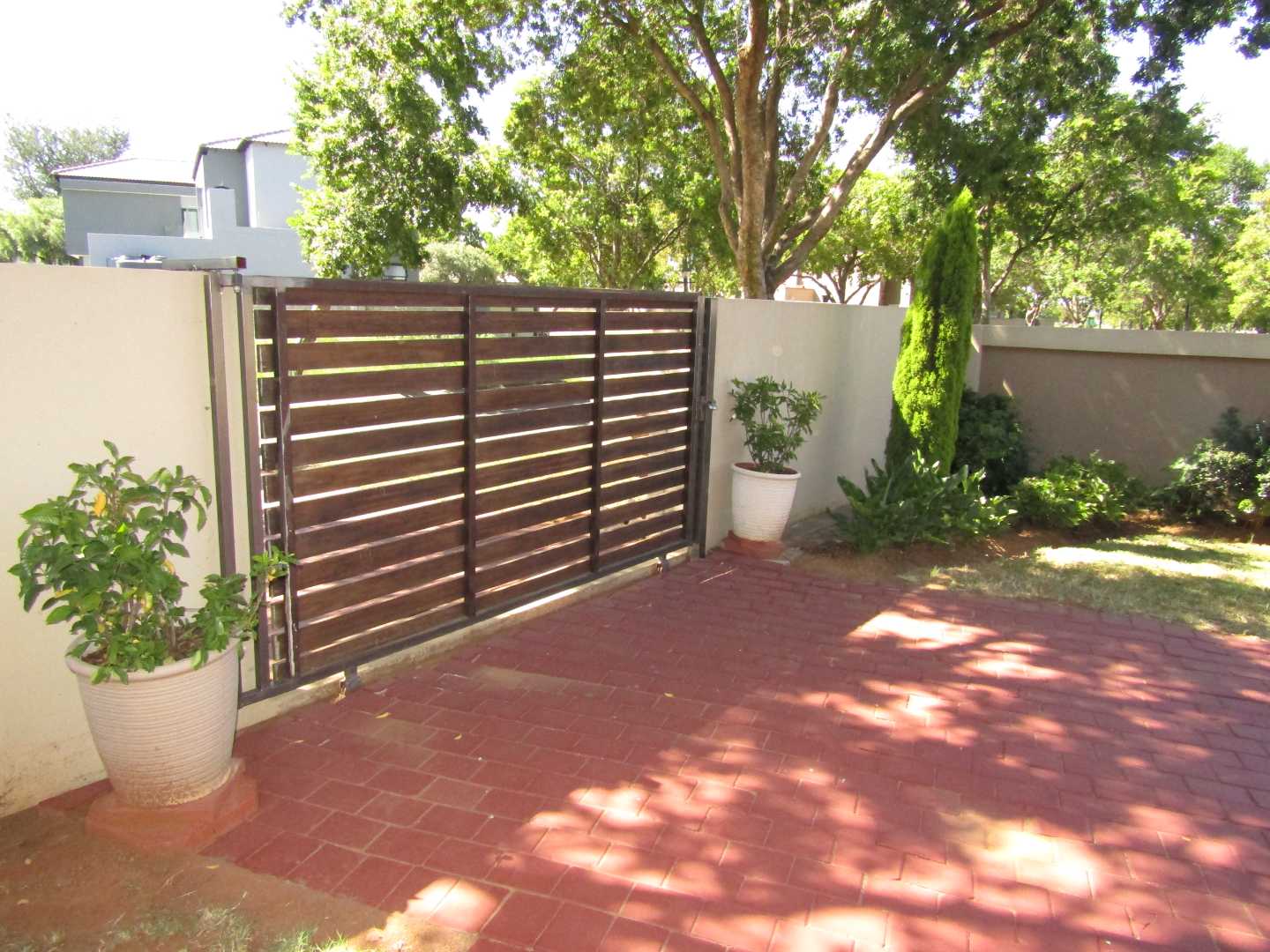 To Let 3 Bedroom Property for Rent in Clearwater Estate Gauteng