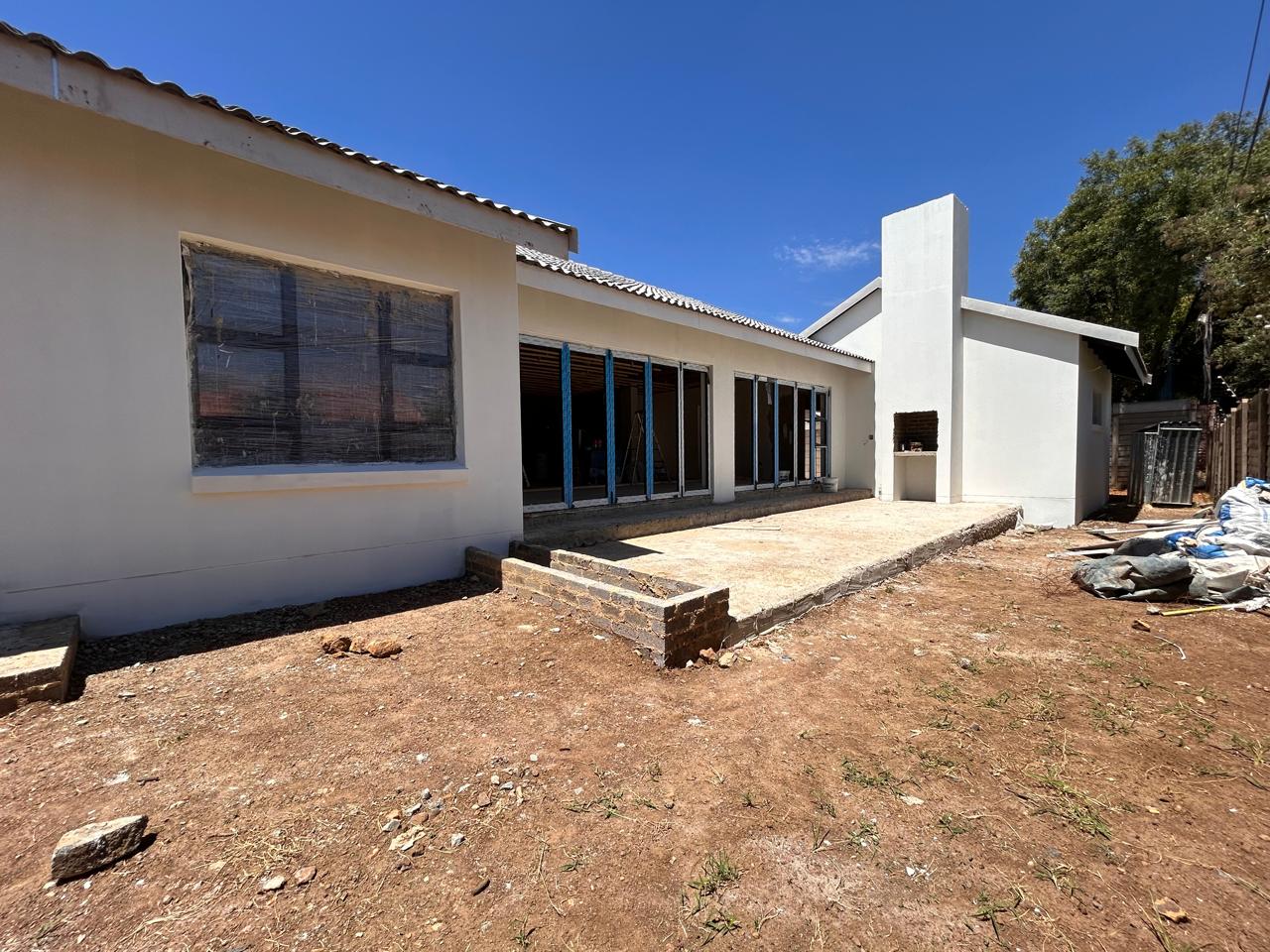 4 Bedroom Property for Sale in Brackenhurst Gauteng