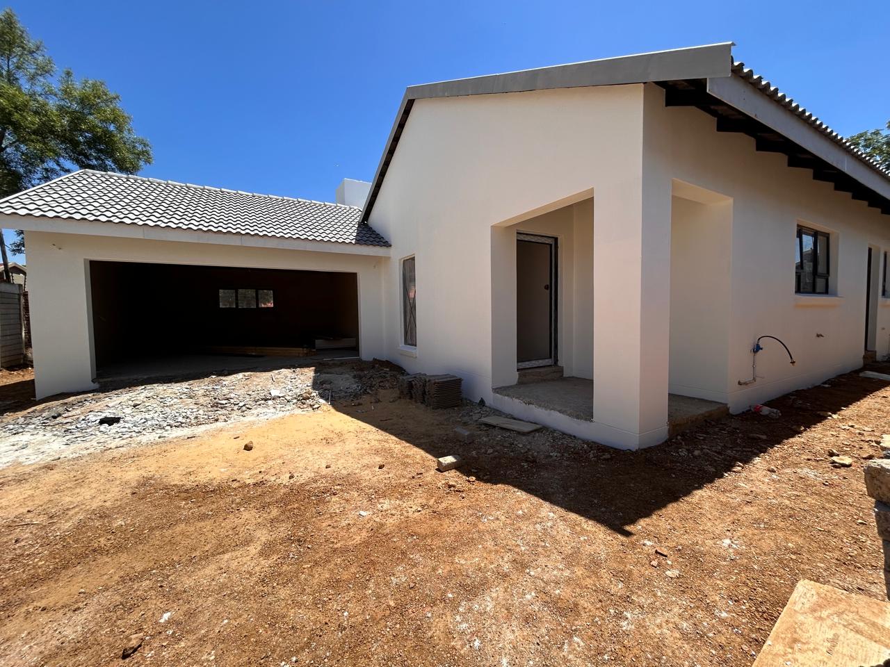 4 Bedroom Property for Sale in Brackenhurst Gauteng