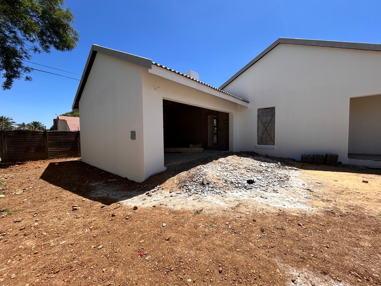 4 Bedroom Property for Sale in Brackenhurst Gauteng