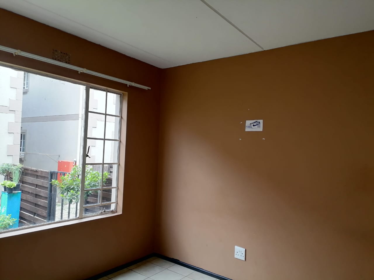 10 Bedroom Property for Sale in Actonville Ext 4 Gauteng