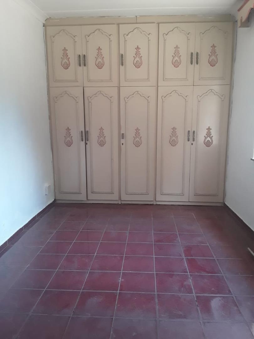 10 Bedroom Property for Sale in Actonville Ext 4 Gauteng