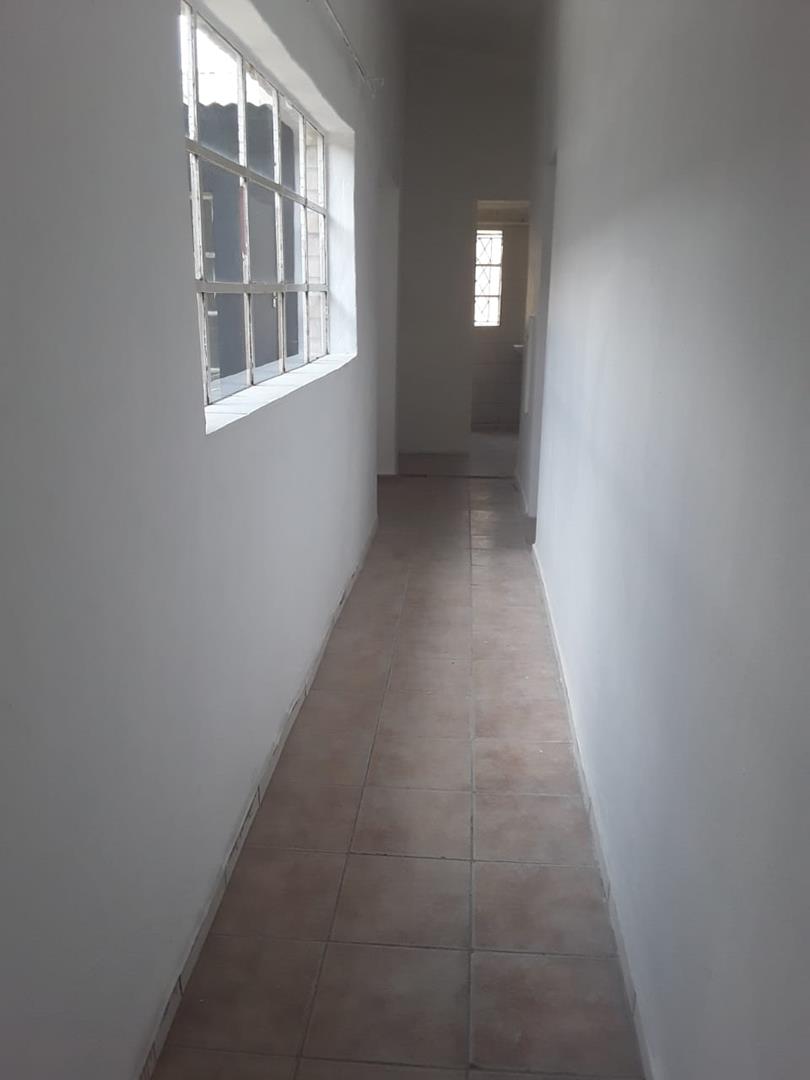 10 Bedroom Property for Sale in Actonville Ext 4 Gauteng