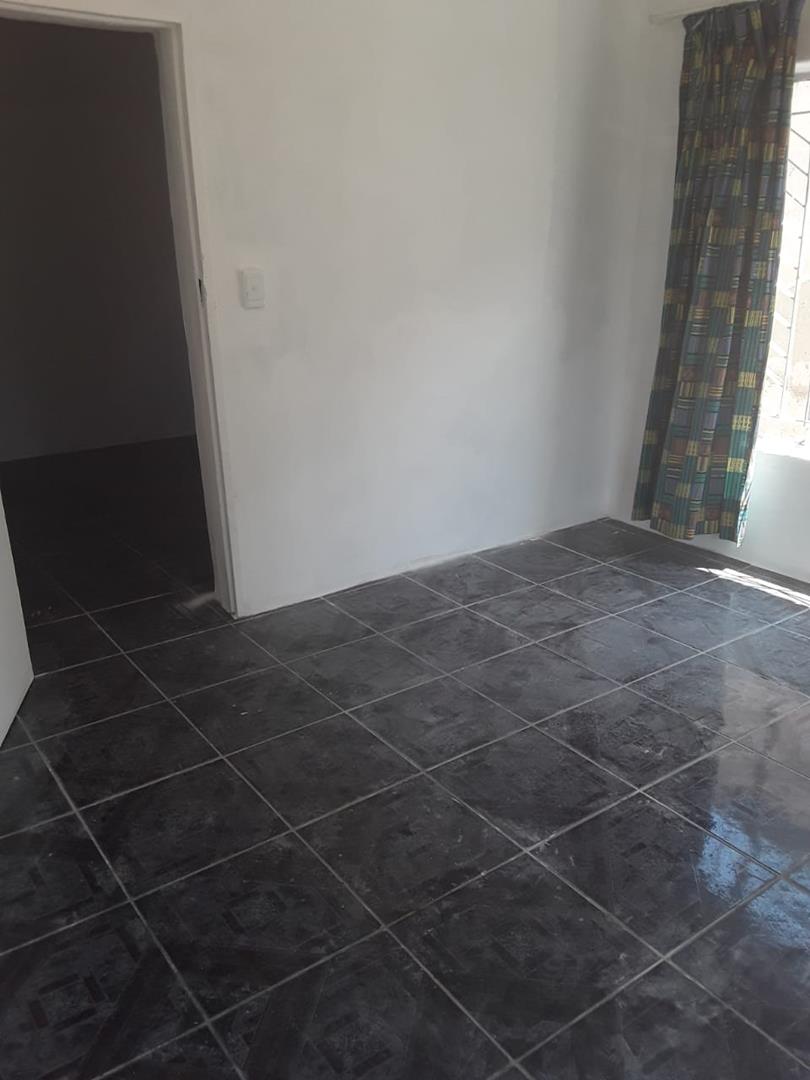 10 Bedroom Property for Sale in Actonville Ext 4 Gauteng