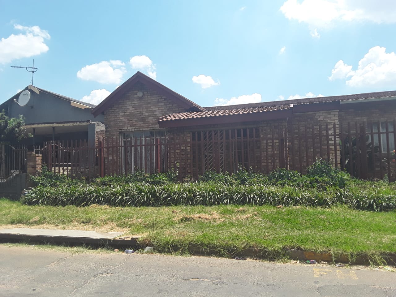 10 Bedroom Property for Sale in Actonville Ext 4 Gauteng