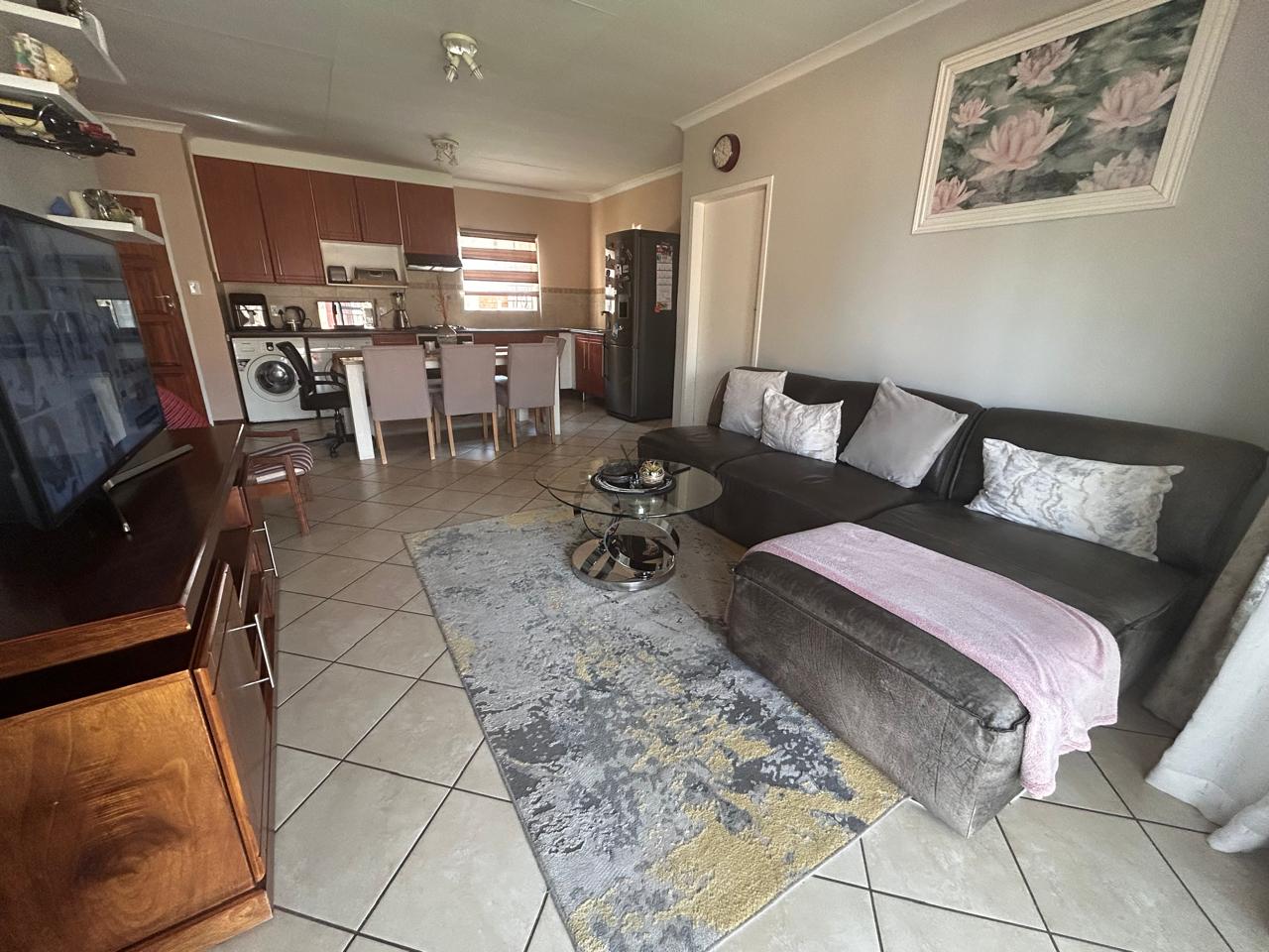 3 Bedroom Property for Sale in Noordwyk Gauteng