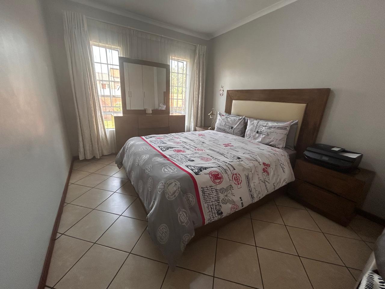 3 Bedroom Property for Sale in Noordwyk Gauteng