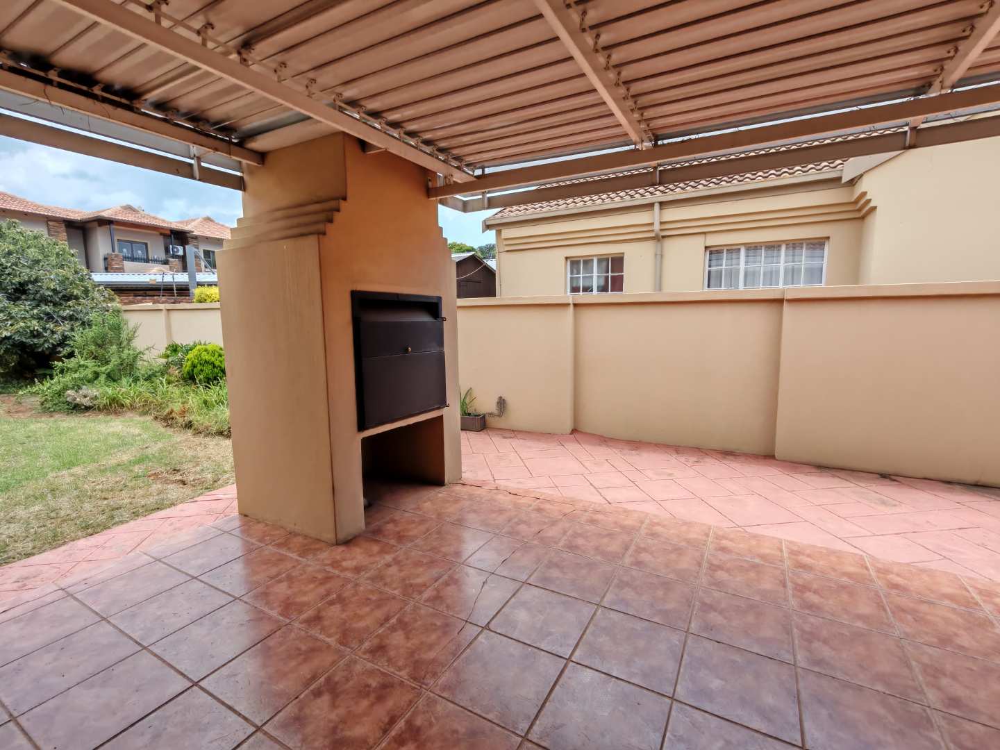 3 Bedroom Property for Sale in Eldoraigne Gauteng