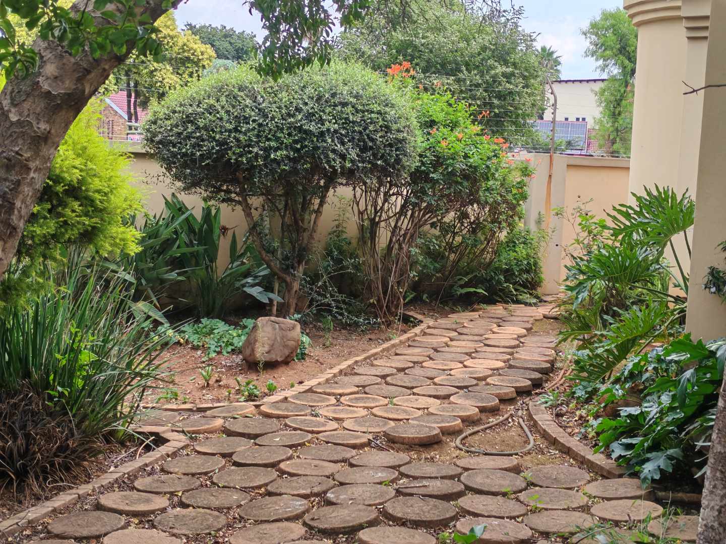 3 Bedroom Property for Sale in Eldoraigne Gauteng