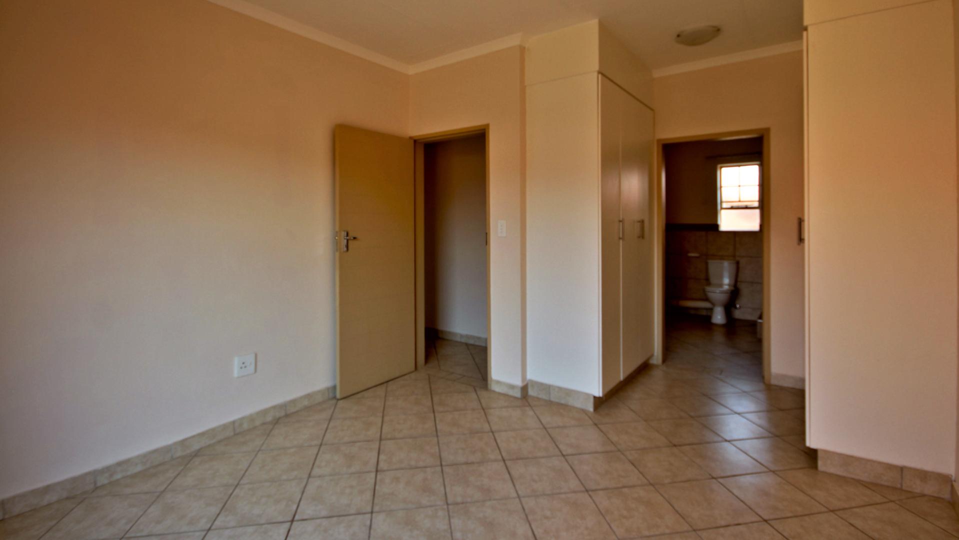 To Let 3 Bedroom Property for Rent in Elardus Park Gauteng