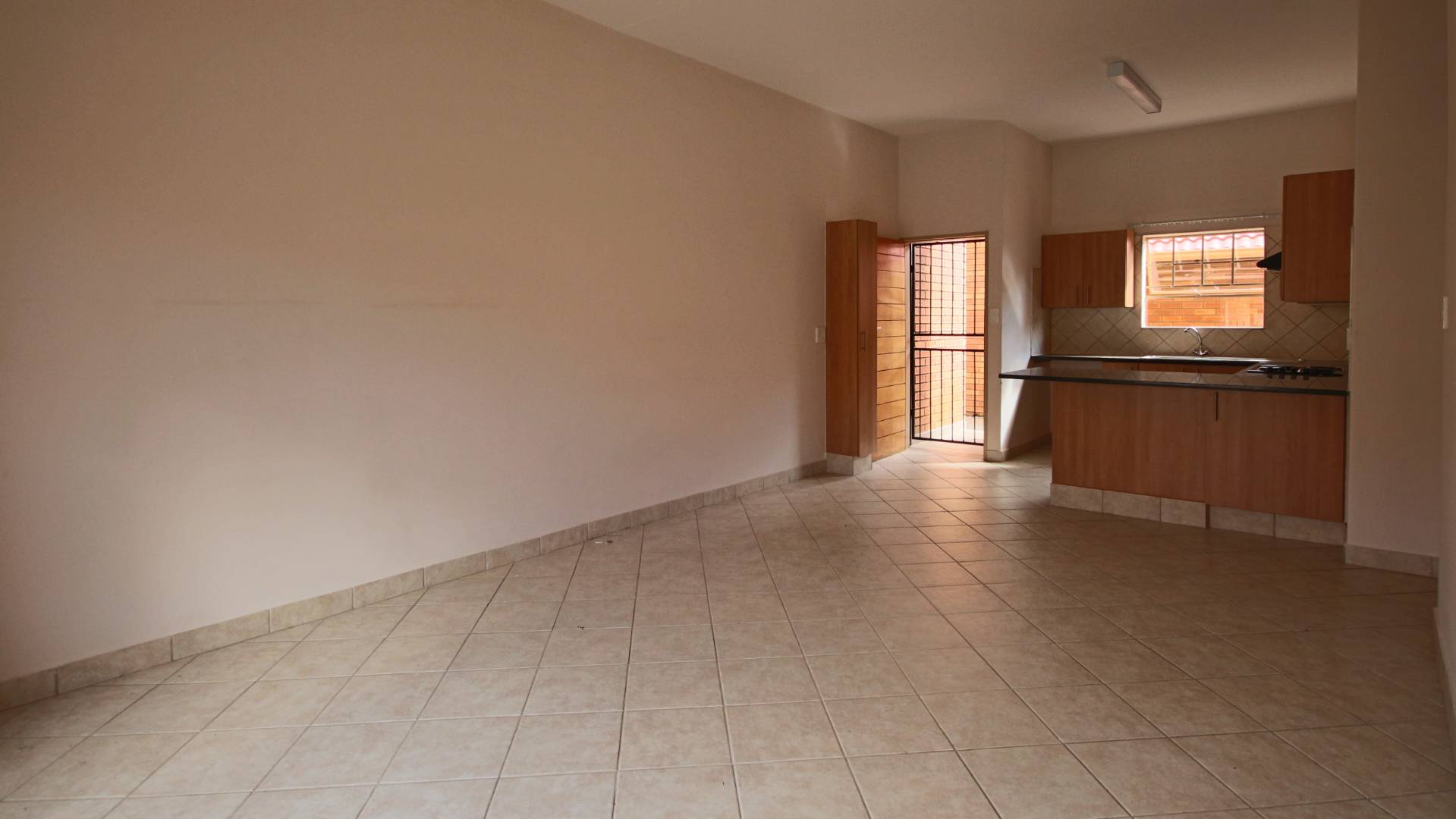 To Let 3 Bedroom Property for Rent in Elardus Park Gauteng