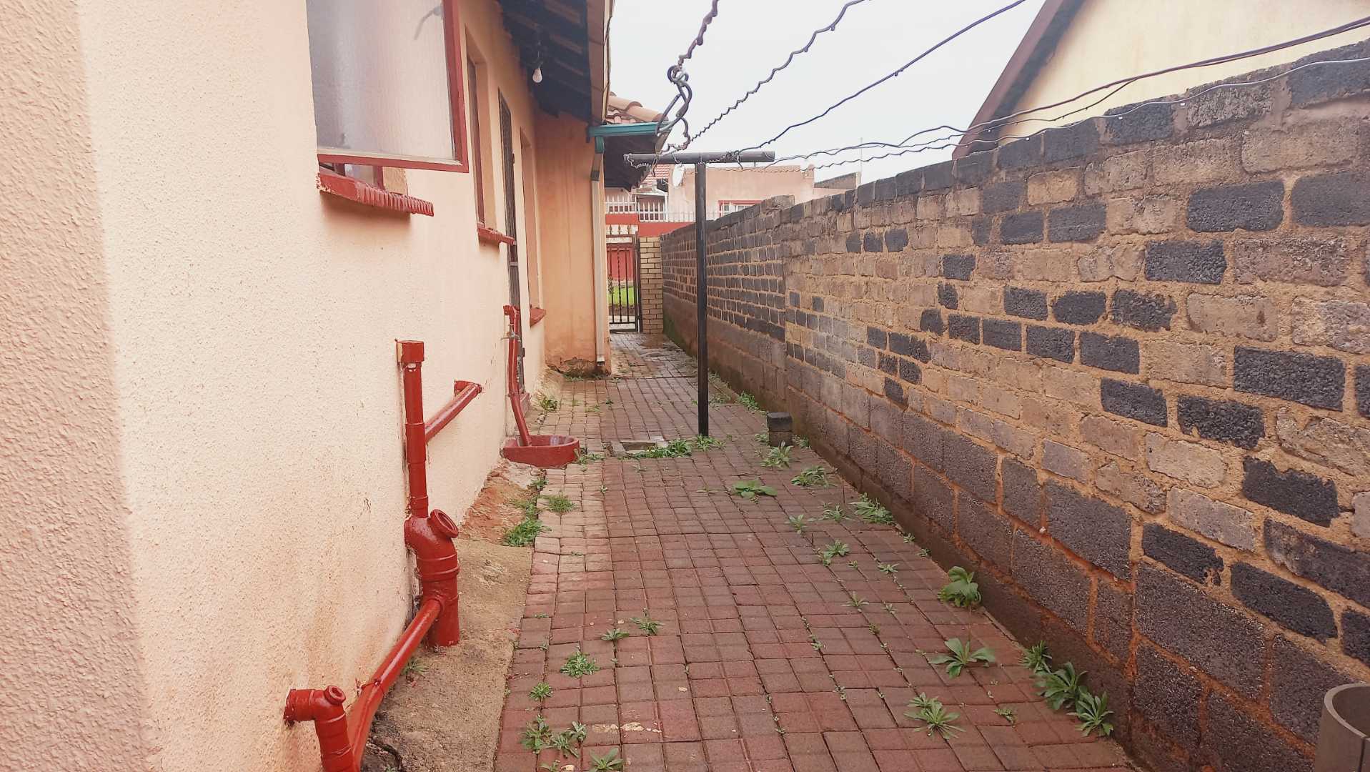 3 Bedroom Property for Sale in Ebony Park Gauteng