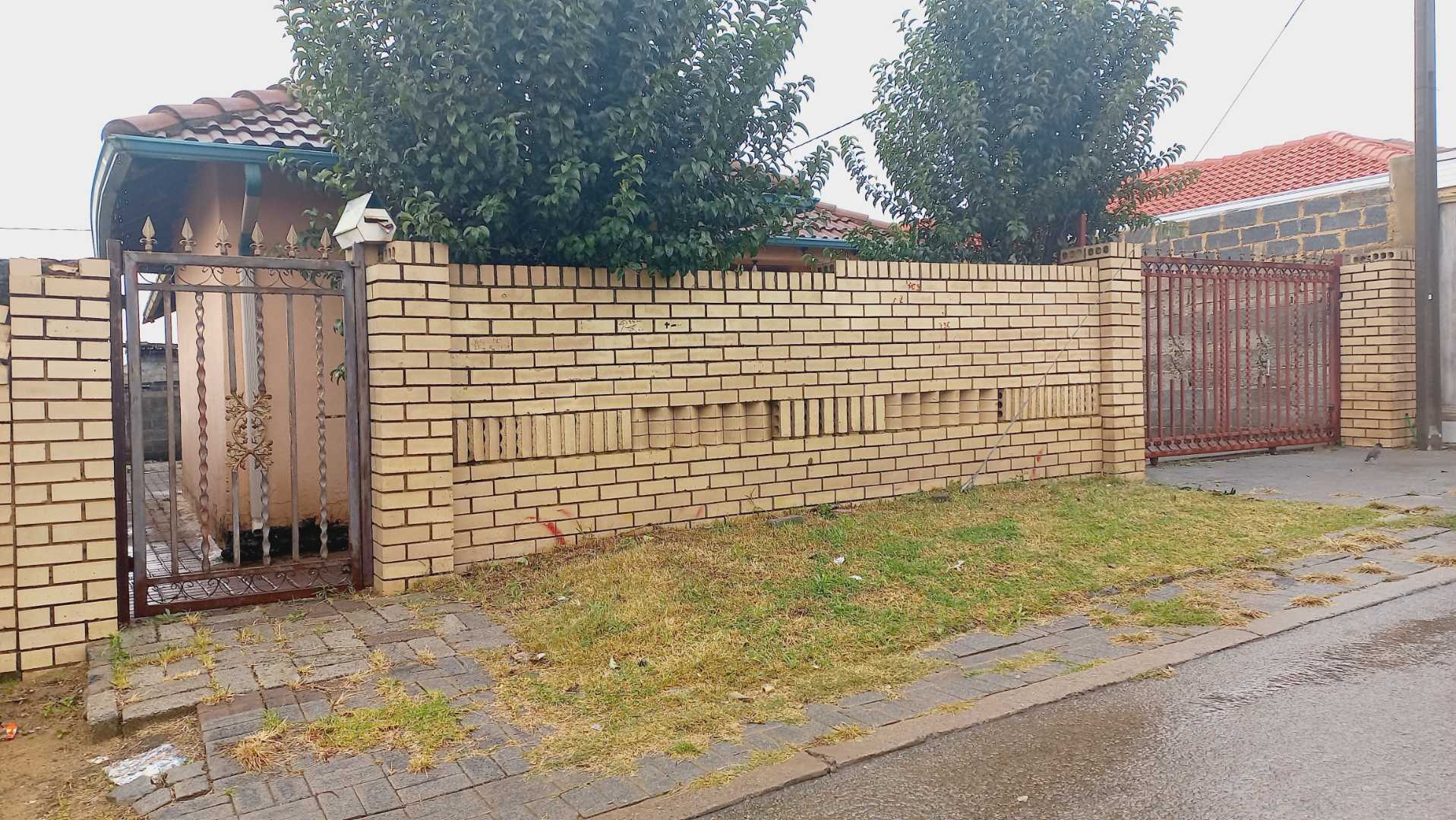 3 Bedroom Property for Sale in Ebony Park Gauteng