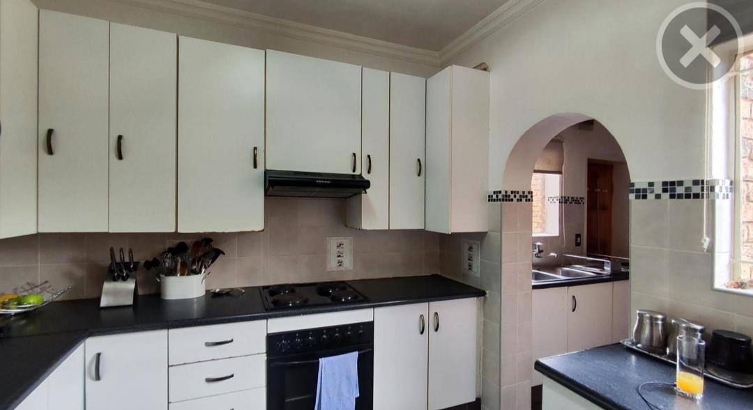 3 Bedroom Property for Sale in Brackenhurst Gauteng