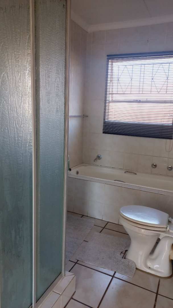 0 Bedroom Property for Sale in Buccleuch Gauteng