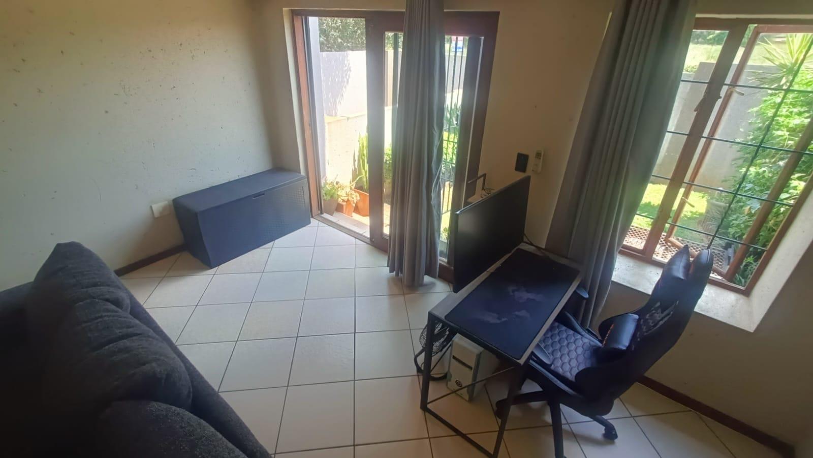 3 Bedroom Property for Sale in Zwartkop Gauteng