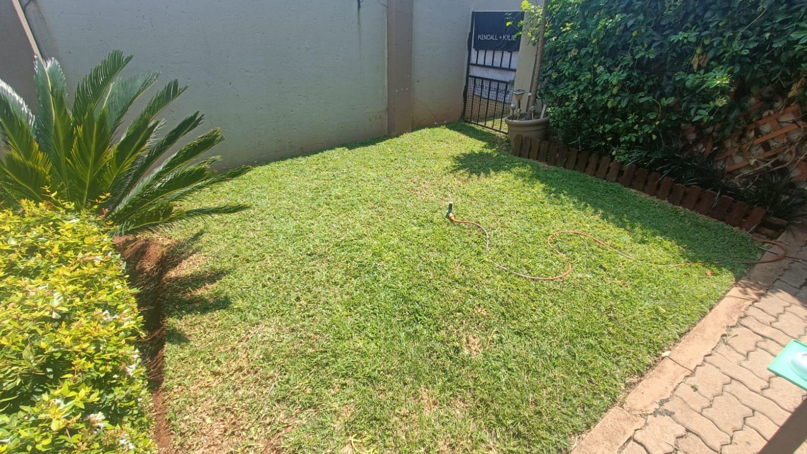 3 Bedroom Property for Sale in Zwartkop Gauteng