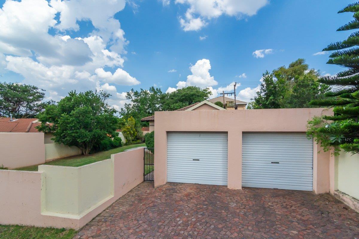 2 Bedroom Property for Sale in Greengate Gauteng