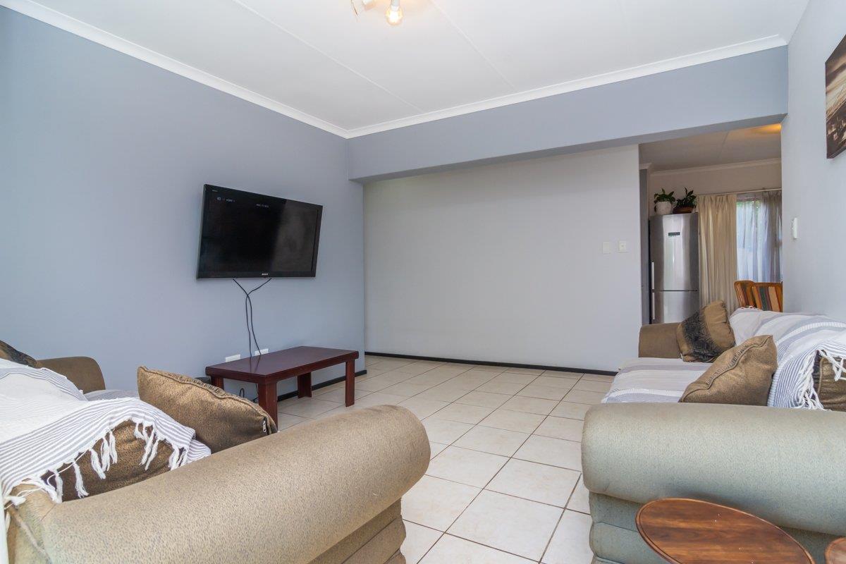 2 Bedroom Property for Sale in Greengate Gauteng