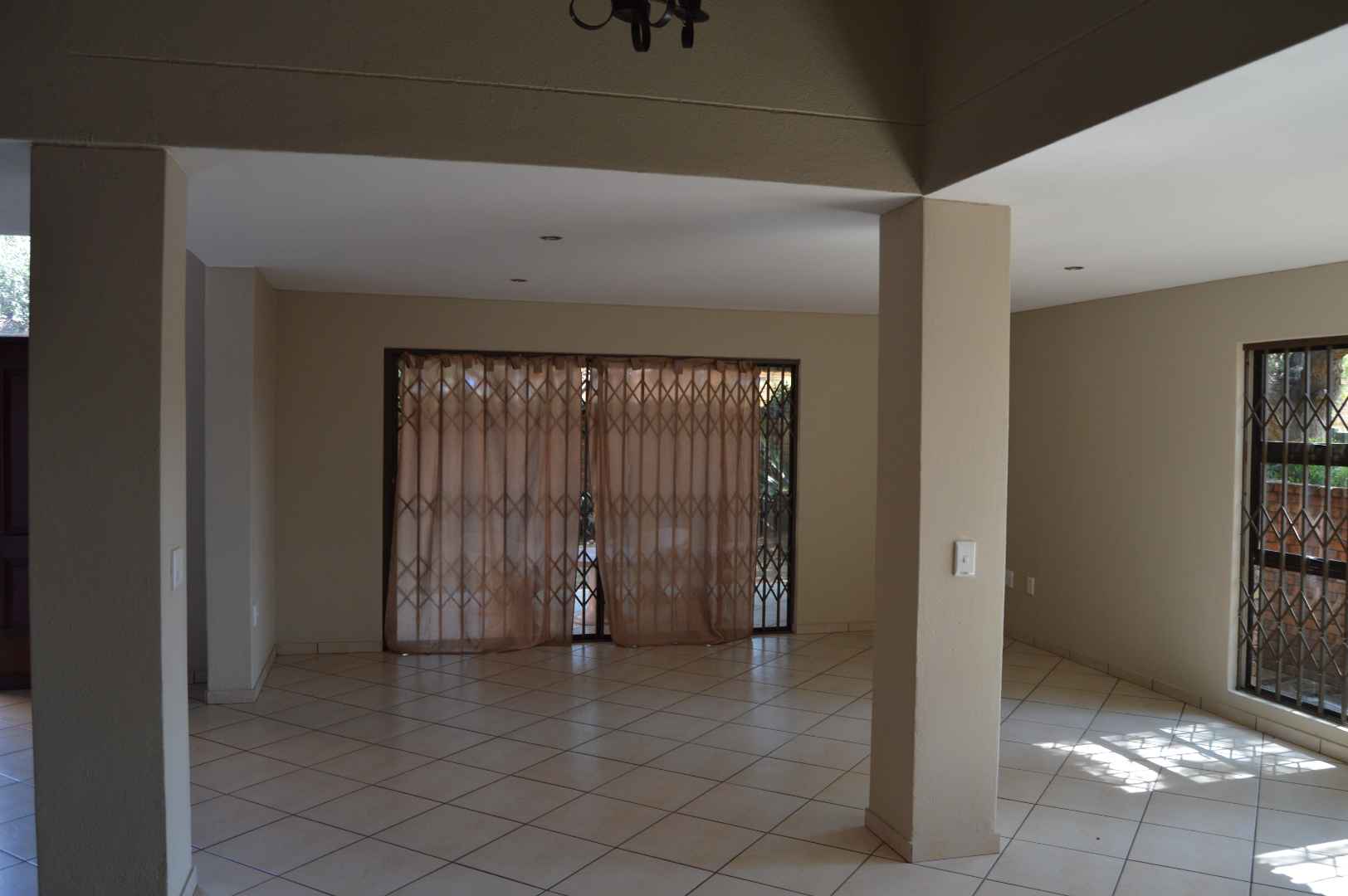 3 Bedroom Property for Sale in Raceview Gauteng