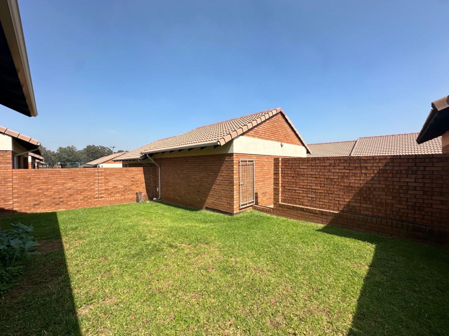 3 Bedroom Property for Sale in Mooikloof Ridge Gauteng