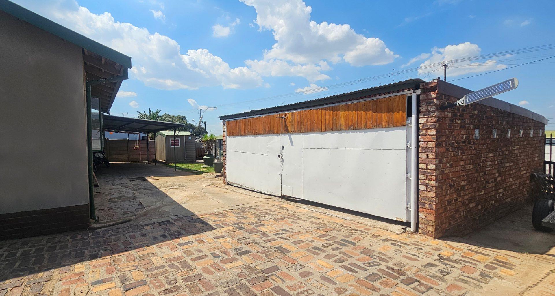 3 Bedroom Property for Sale in Claremont Gauteng