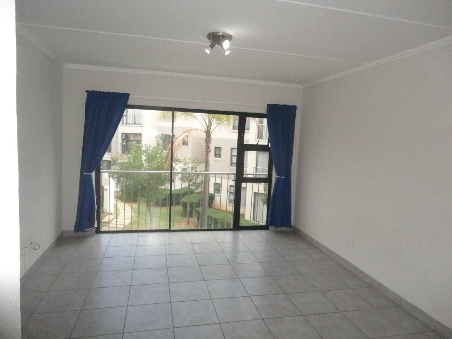 2 Bedroom Property for Sale in Beverley Gauteng