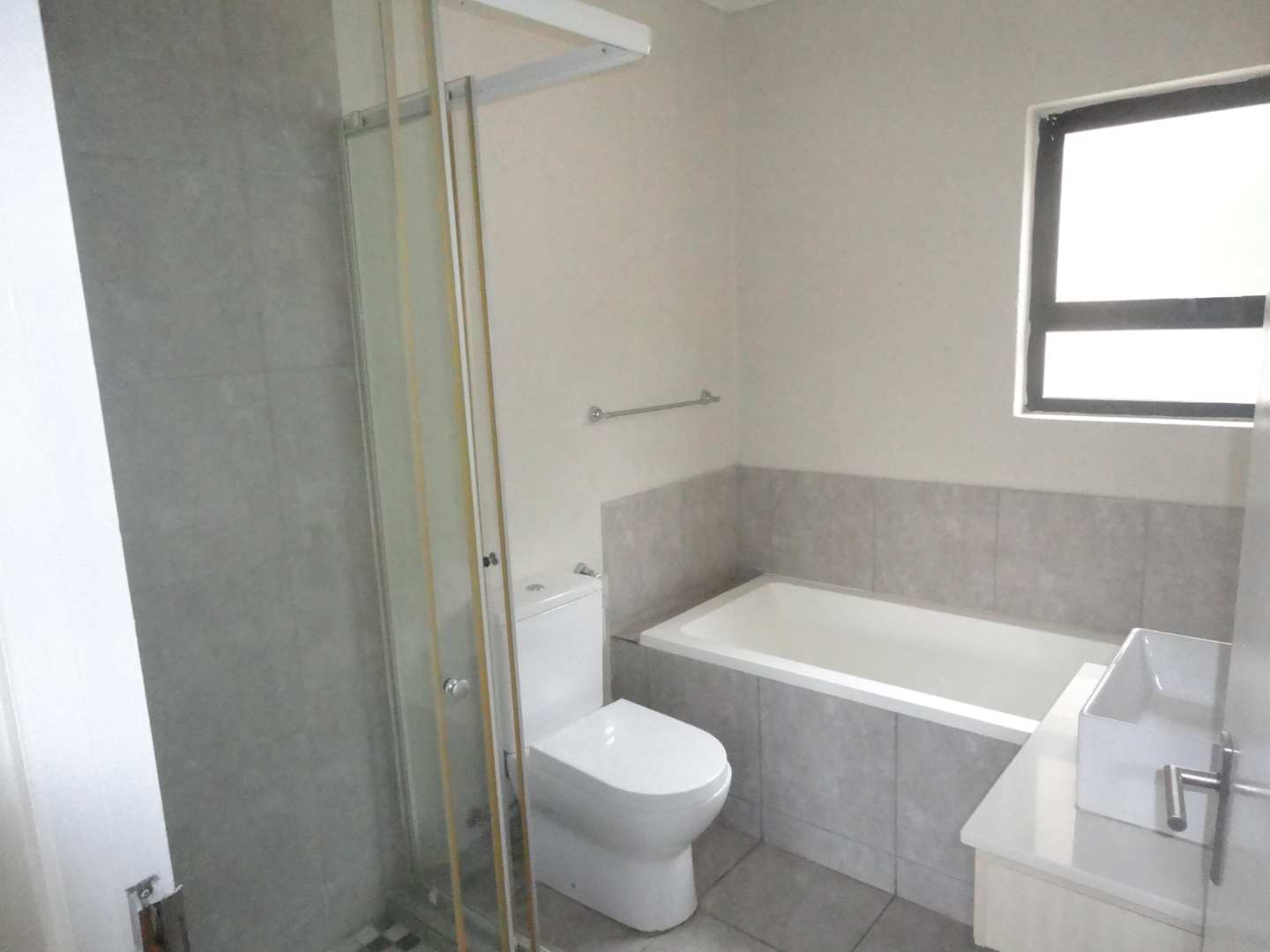 2 Bedroom Property for Sale in Beverley Gauteng