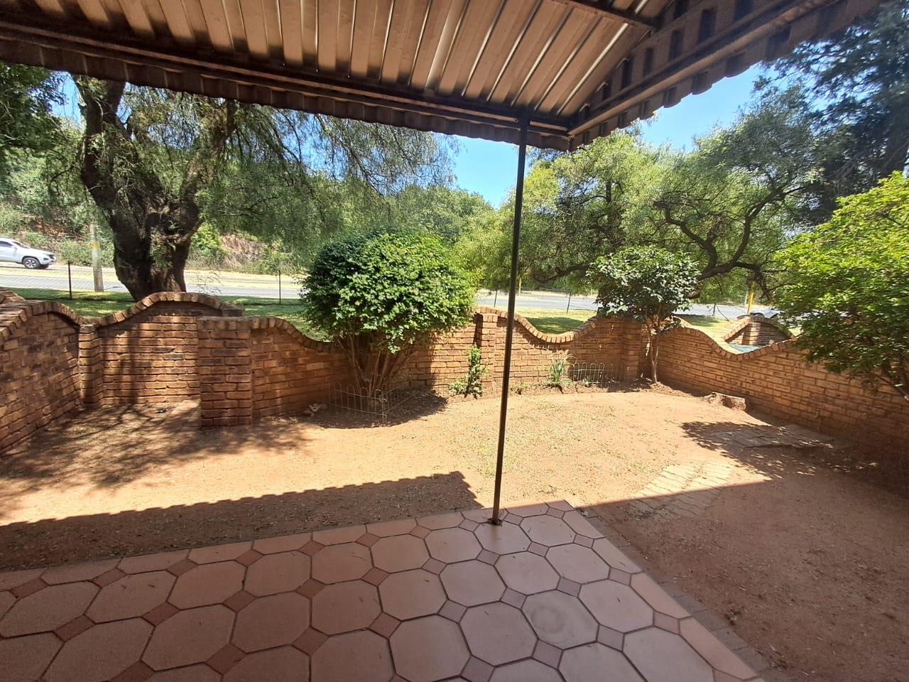 2 Bedroom Property for Sale in New Redruth Gauteng