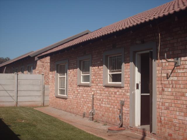 2 Bedroom Property for Sale in Riversdale Gauteng